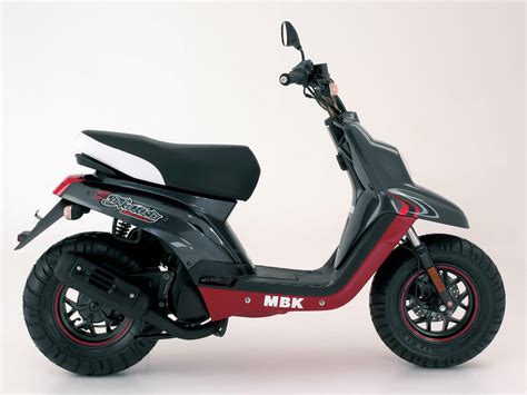 Scooter Picture 2006 MBK Booster Naked Specifications
