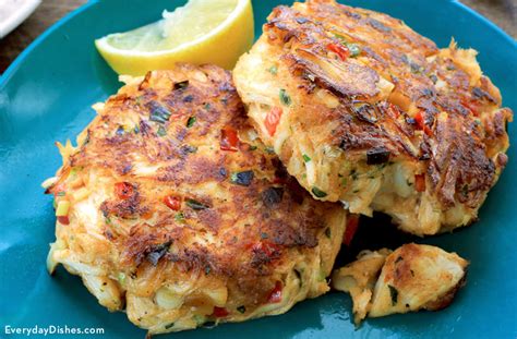 Wet your hands with water if the mixture starts to stick. Melt-in-your-Mouth Crab Cakes Recipe - Everyday Dishes