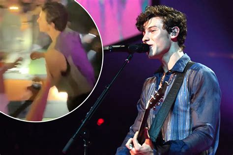 Shawn Mendes Falls Over At His Concert Girlfriend