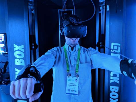 Black Box VR: Virtual Reality Gym - Core77