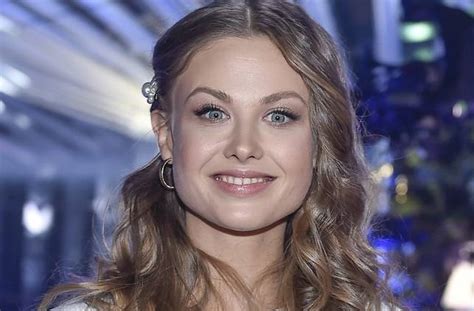 Anna karczmarczyk w końcu potwierdziła informacje o ślubie! Poze rezolutie mare Anna Karczmarczyk - Actor - Poza 49 ...