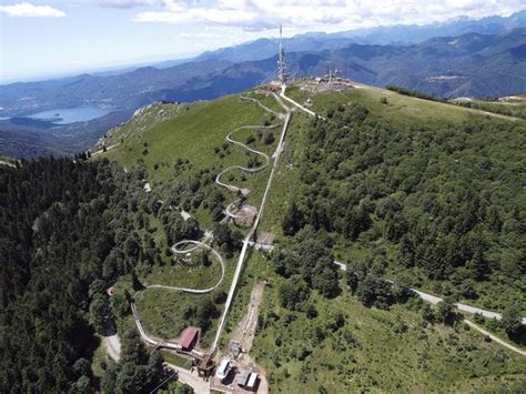 Morto uno dei bambini ricoverati in ospedale dopo la tragedia nel verbano, il bilancio dell'incidente sale a 14 vittime. Mottarone: un ponte sospeso adrenalitico per il rilancio