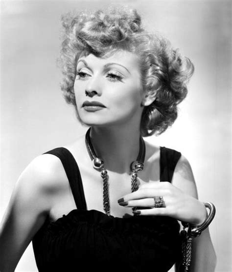 Lucille Ball S Best Moments In Photos Lucille Ball Ball Hairstyles
