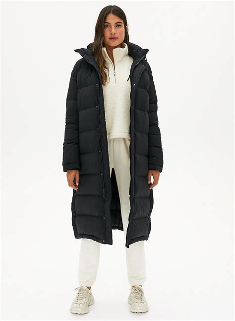The Super Puff™ Long Goose Down Puffer Jacket Puffer Coat Outfit
