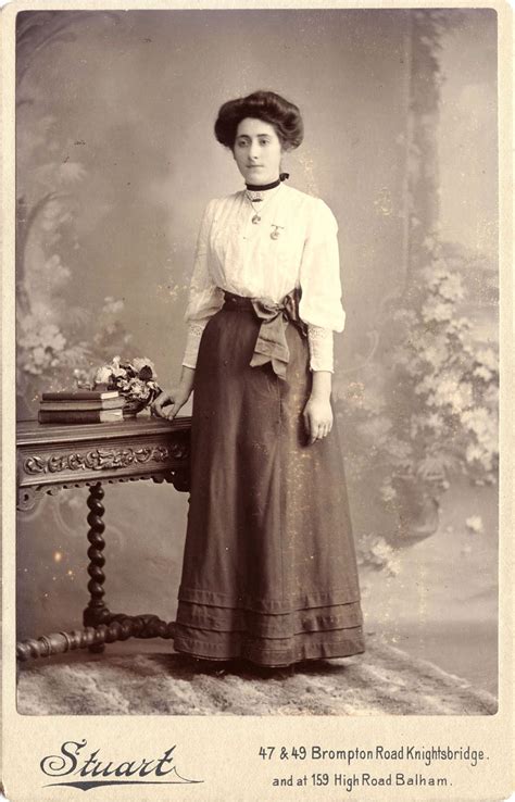 Antique Cabinet Photo Of A Beautiful Victorian Era Woman And London Uk