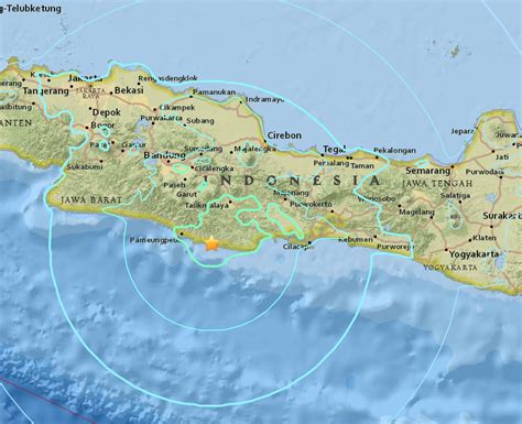 Map of java (island in indonesia) with cities, locations, streets, rivers, lakes, mountains and landmarks. Strong earthquake strikes Java island in Indonesia. Deaths reported | PBS NewsHour