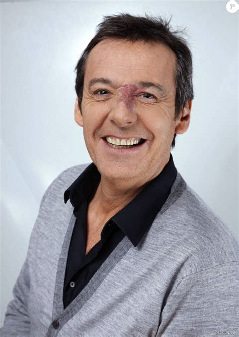 #les12coupsdemidi #leomattei @tf1 | twuko. Jean-Luc Reichmann, portrait à Paris, le 18 décembre 2014. - Purepeople