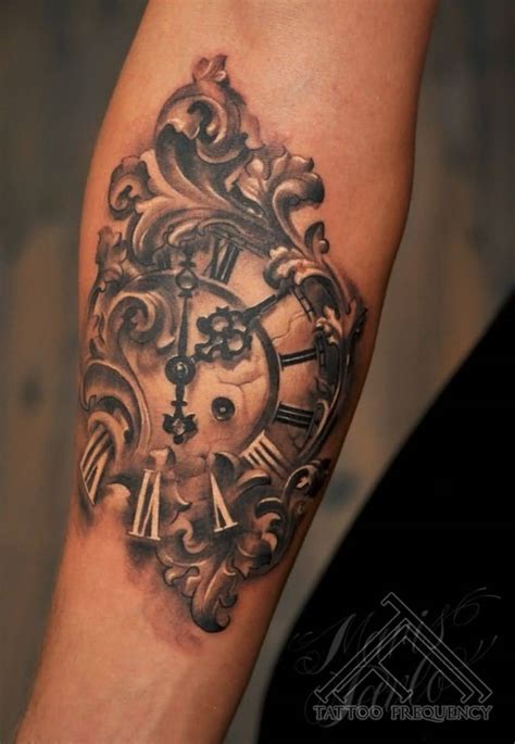 32 Beautiful Clock Tattoos For Girls