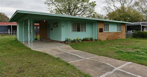 medgar evers push moves to senate to make home a national monument