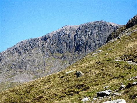 Scafell Pike from the lower western slopes of Scafell : Photos 