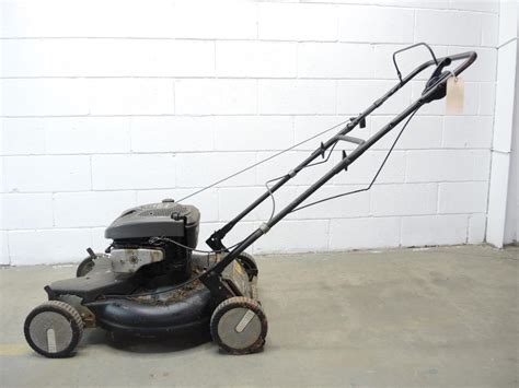 Maybe you would like to learn more about one of these? Murray Self Propelled Lawn Mower | Property Room