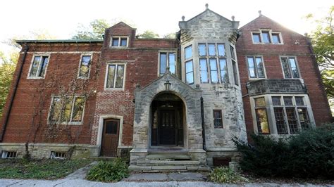 Davenport Mansion Is Still Magnificent After All These Years Home