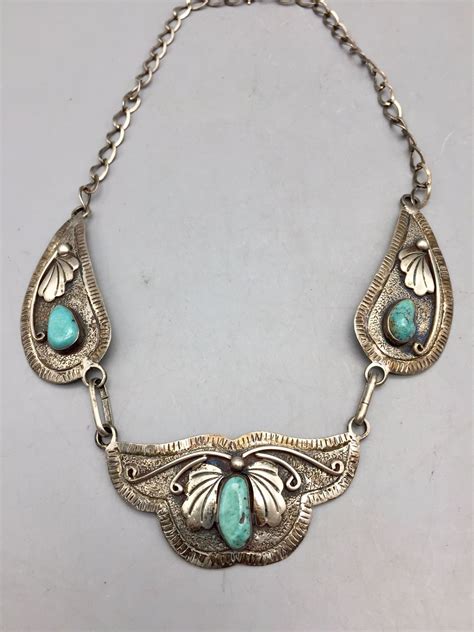 Vintage Turquoise And Sterling Silver Necklace
