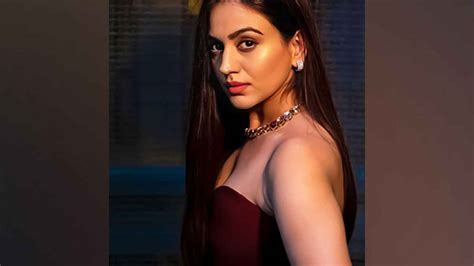 “working on ‘rafuchakkar has been an incredible journey for me as an actor ” says aksha pardasany