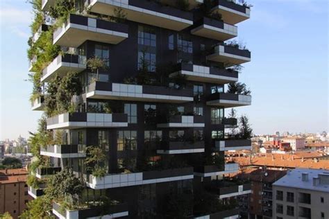 Stefano Boeris Bosco Verticale Redefines Sustainable Housing