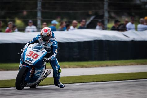 Takaaki is a suzuka 8hr race winner who competes in motogp with the lcr honda team. Takaaki Nakagami into MotoGP on a Production Honda ...