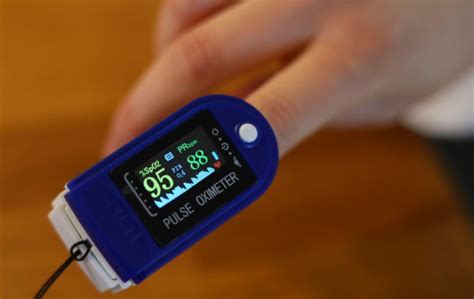 what is a pulse oximeter and how can you take your oxygen levels at home metro news