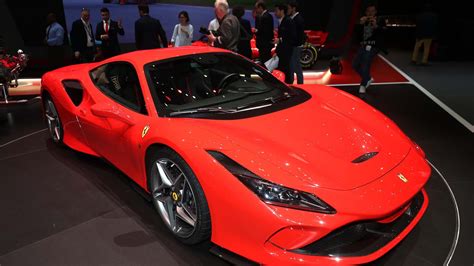 Not to frame everything around. 710-horsepower Ferrari F8 Tributo arrives to replace the 488