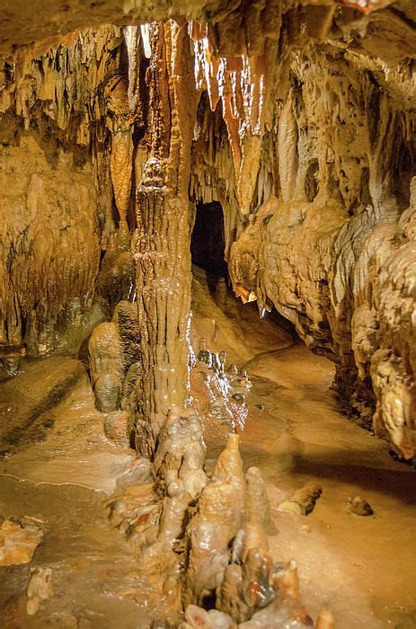 Columns In The Caves By Jonah Anderson Cave Of The Mounds Wisconsin