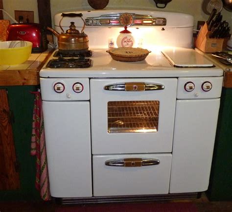 1950s Moffat Electic Stove Oven Range Modern Kitchen Stoves Rustic