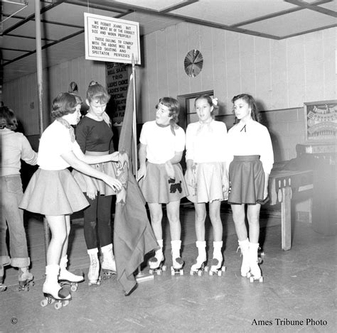 1950s Roller Girlsthat Girl On The Left Are Her Jeans Permissible