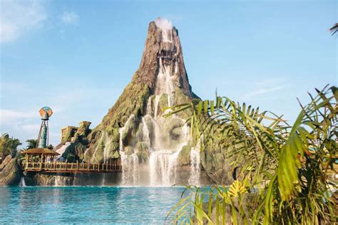 volcano bay  universal orlando resort  reopen february  theme