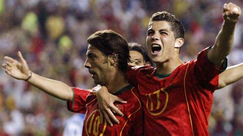 Explora 319 fotografías e imágenes de stock sobre ronaldo euro 2004 o realiza una nueva búsqueda para. VIDEO: Cristiano Ronaldo's Euro 2004 revisited | Goal.com