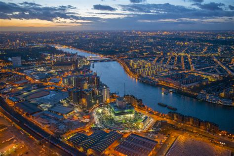 An aerial insight into London - DesignCurial