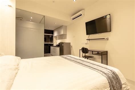 Studio Condo Apartment For Short Term Rent