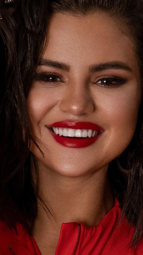 Selena Gomez Singer Smile Hd Hd Phone Wallpaper Rare Gallery