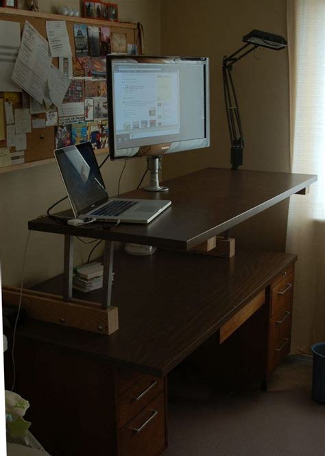 We have gathered here valuable and tested solutions proposed by experts in medicine, standing desk industry, as well as other areas. DIY Convertible Standing Desk - Imgur | Standing desk ...