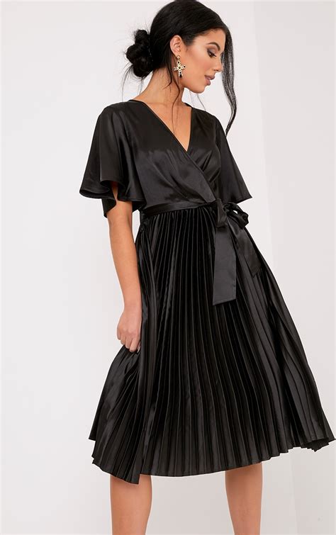 Mairee Black Satin Pleated Midi Dress Prettylittlething
