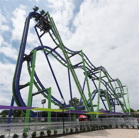 The Joker Thrill Ride Six Flags Over Texas