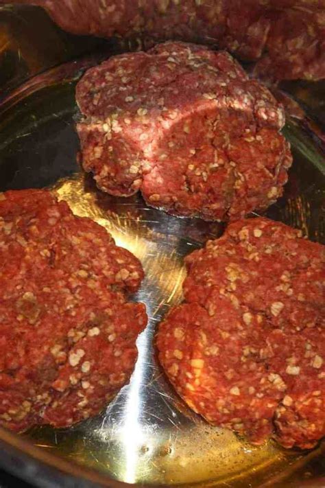 Try this hamburger steak recipe made with flavorful mushroom gravy. Instant Pot Hamburger Steak | Recipe in 2020 | Hamburger ...