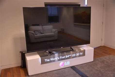 Lg 84lm9600 Review We Put The New 84 Inch Lg Ultra Definition Tv