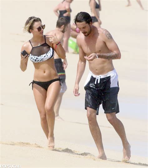 Kaley Cuoco Wearing A Bikini In Mexico Pictures