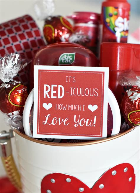 What are good valentine's day gifts. Cute Valentine's Day Gift Idea: RED-iculous Basket