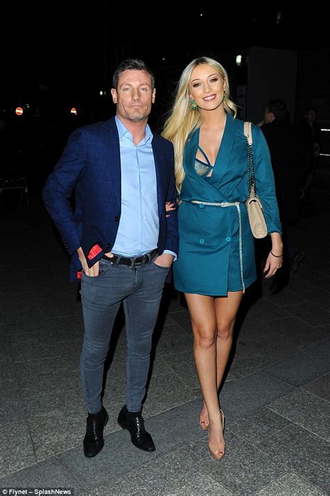dean gaffney 40 steps out goes with his glamorous girlfriend 24 daily mail online