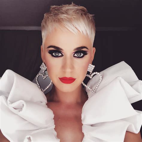 10 Times Katy Perry Hasnt Been Afraid To Experiment With