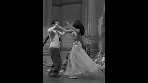 cantinflas bailando tumba y bongo 🕺 youtube