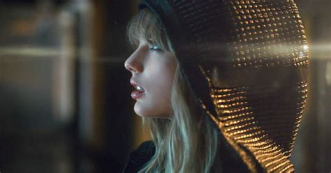 Taylor Swift Vs Cyborg Nudo Nel Nuovo Video Rolling Stone Italia