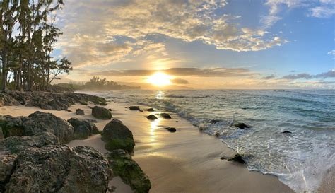 New Years Sunset On Turtle Beach In Haleiwa Oahu 6657x3837 Oc