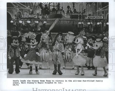 1987 Press Photo Walt Disneys Magic Kingdom On Ice Historic Images