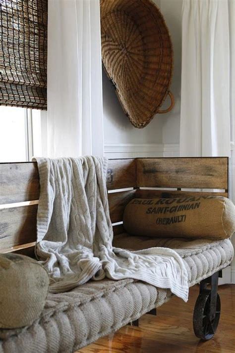 DIY Rustic Home Decor Projects For All Rustic Design Lovers