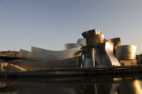 20 Años Del Museo Guggenheim De Bilbao Obra De Frank Gehry Floornature