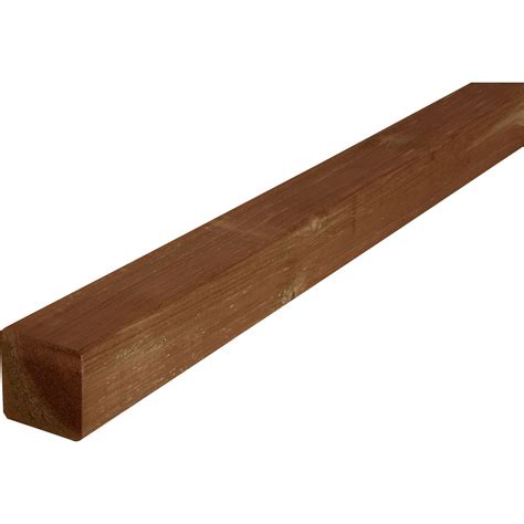 Poteau bois lisse pour palissade bois 7x7 cm idéal pour la construction de clôtures en bois autoclave. Poteau bois carré, l.7 x P.7 x H.180 cm | Leroy Merlin