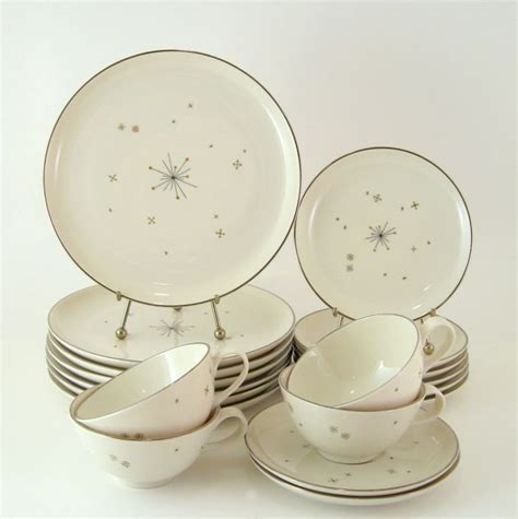 Create an impeccable dining experience. Vintage Dinnerware Set, Syracuse China Evening Star, Mid ...