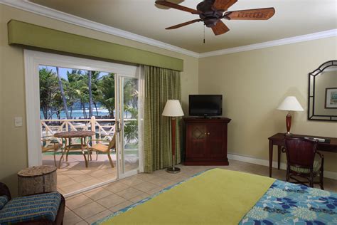 Deluxe Oceanfront King Room Luxury Resort Hotel Golf Resort