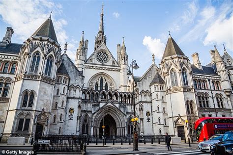 SEBASTIAN SHAKESPEARE: Seeing red: Top sculptor in £ ... Recent examples on the web the sculptor, william andrews, emphasized her femininity and vulnerability.