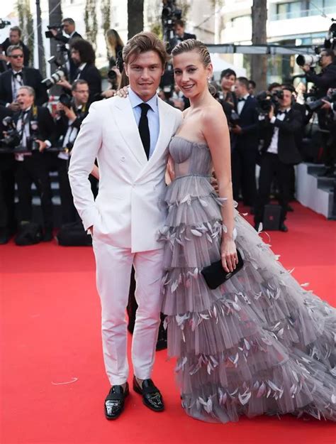 Pixie Lott Set To Finally Wed Oliver Cheshire At Ely Cathedral Ok